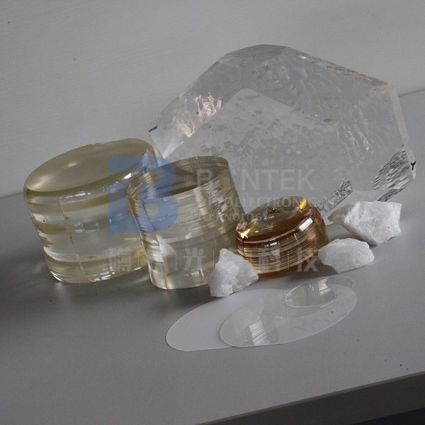 γκοφρέτα κρυστάλλου 0.35mm 0.5mm πιεζοηλεκτρική για τις εφαρμογές ημιαγωγών και MEMS